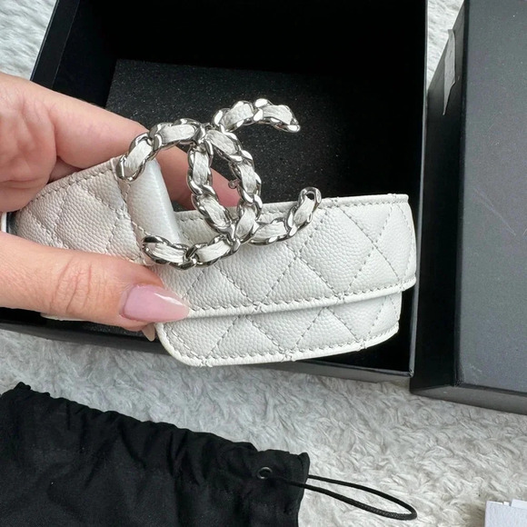 NWT Authentic Chanel White 20P Belt Quilted Spring/Summer New Caviar Leather 75 - Picture 1 of 8